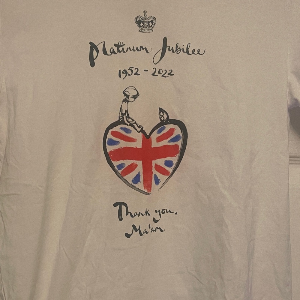 Platinum Jubilee Graphic T-Shirt